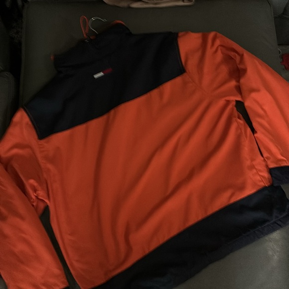 Tommy Hilfiger winter jacket - Picture 4 of 4